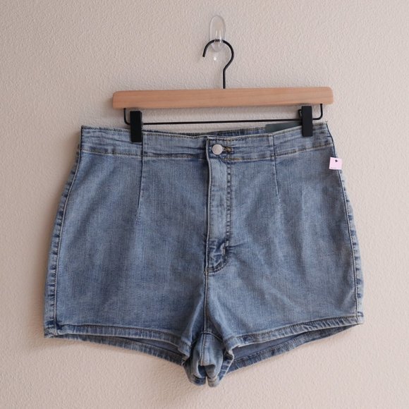 NWT • Wild Fable • Highest Rise Denim Shorts 14/32 Waist - Picture 1 of 8